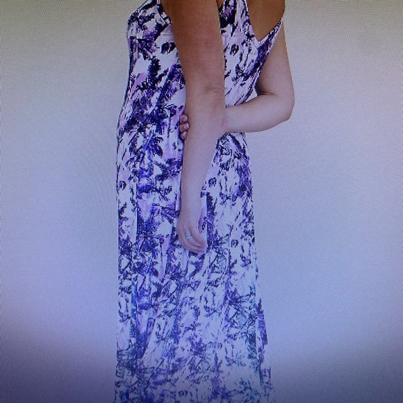 Torrid Maxi Dress - Picture 2 of 4